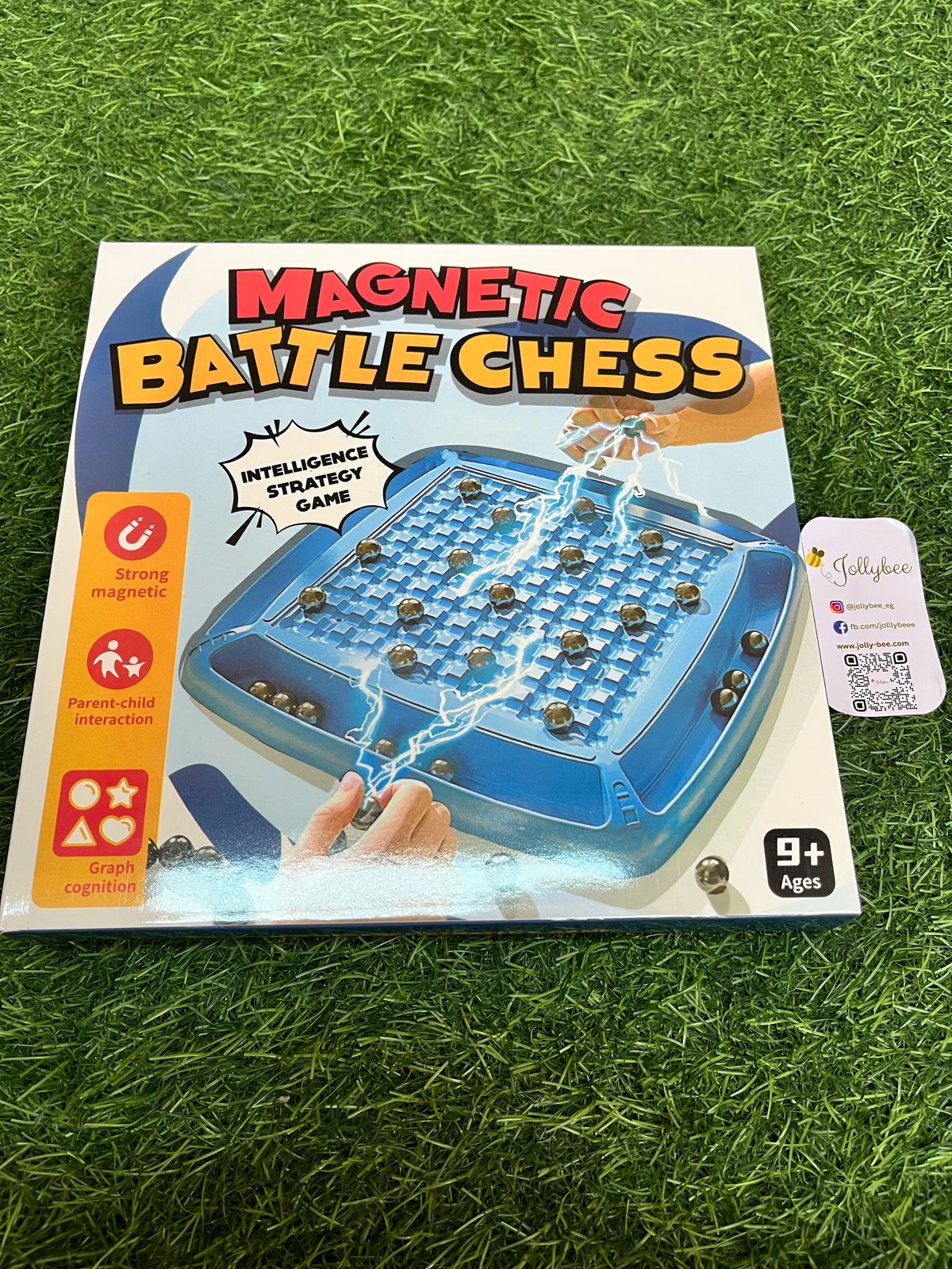 Magnetic battle Chess