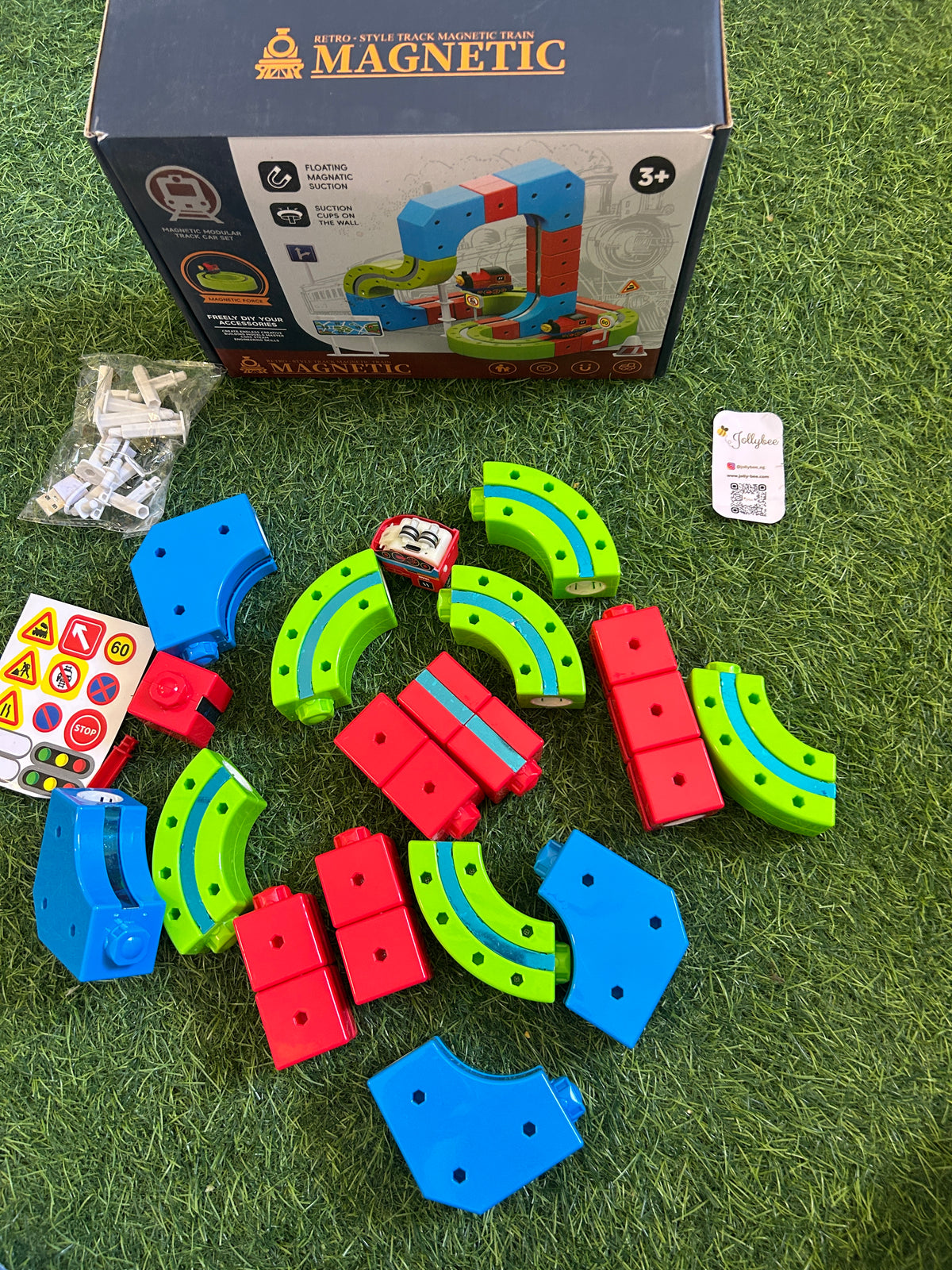 Magnetic 🧲 Train