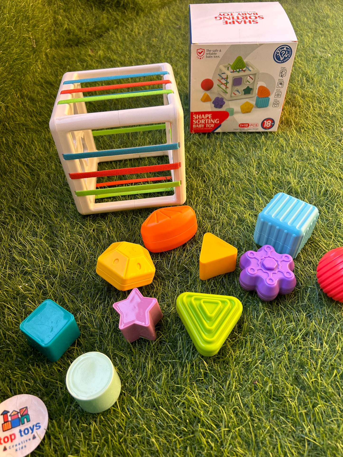 Shape sorting baby toy