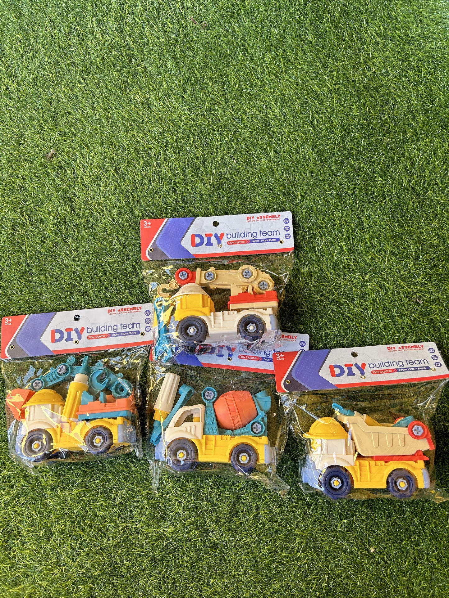 Meccano Construction Vehicles Assembly
