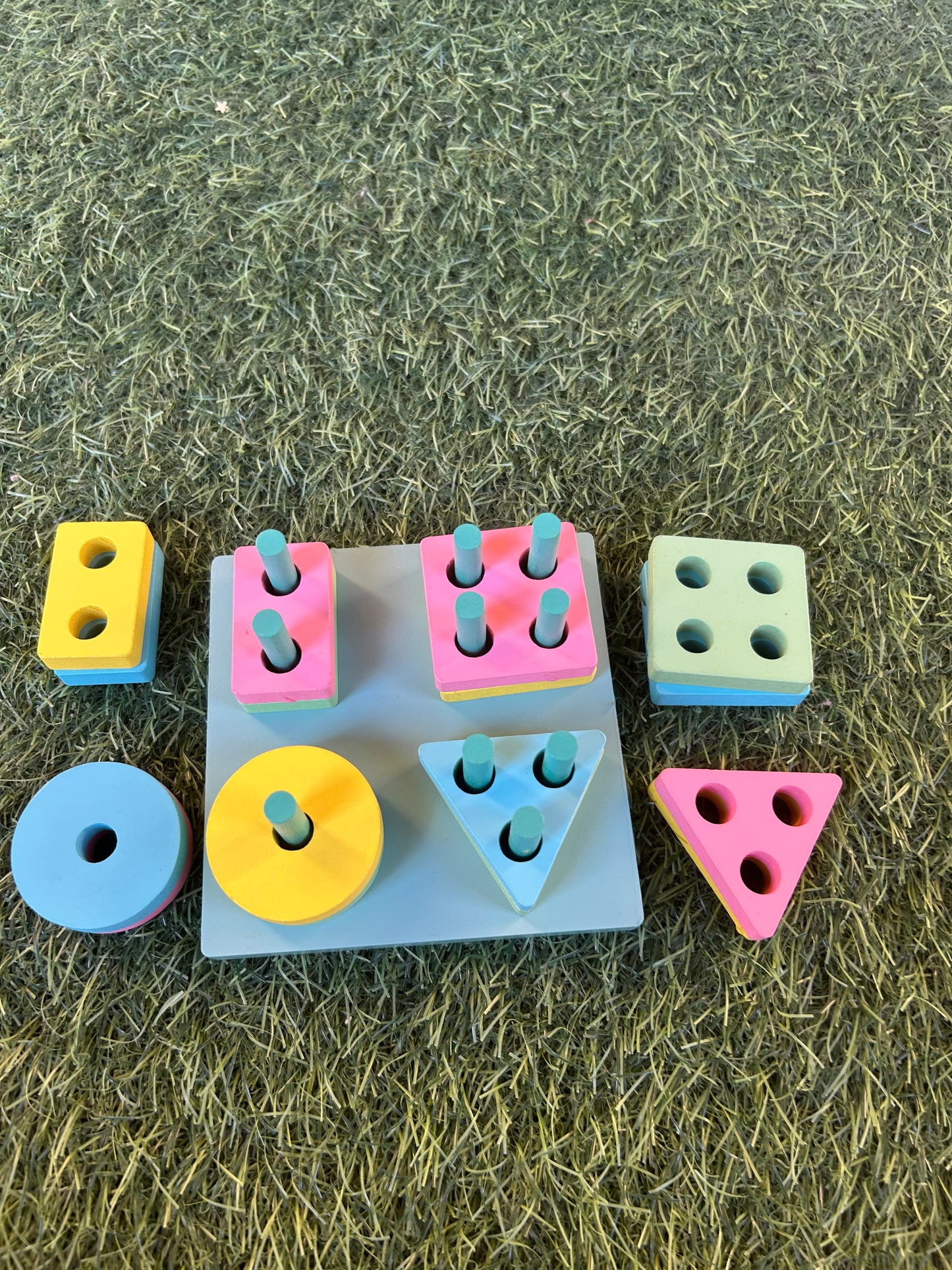 Geometry Shapes 4 Columns