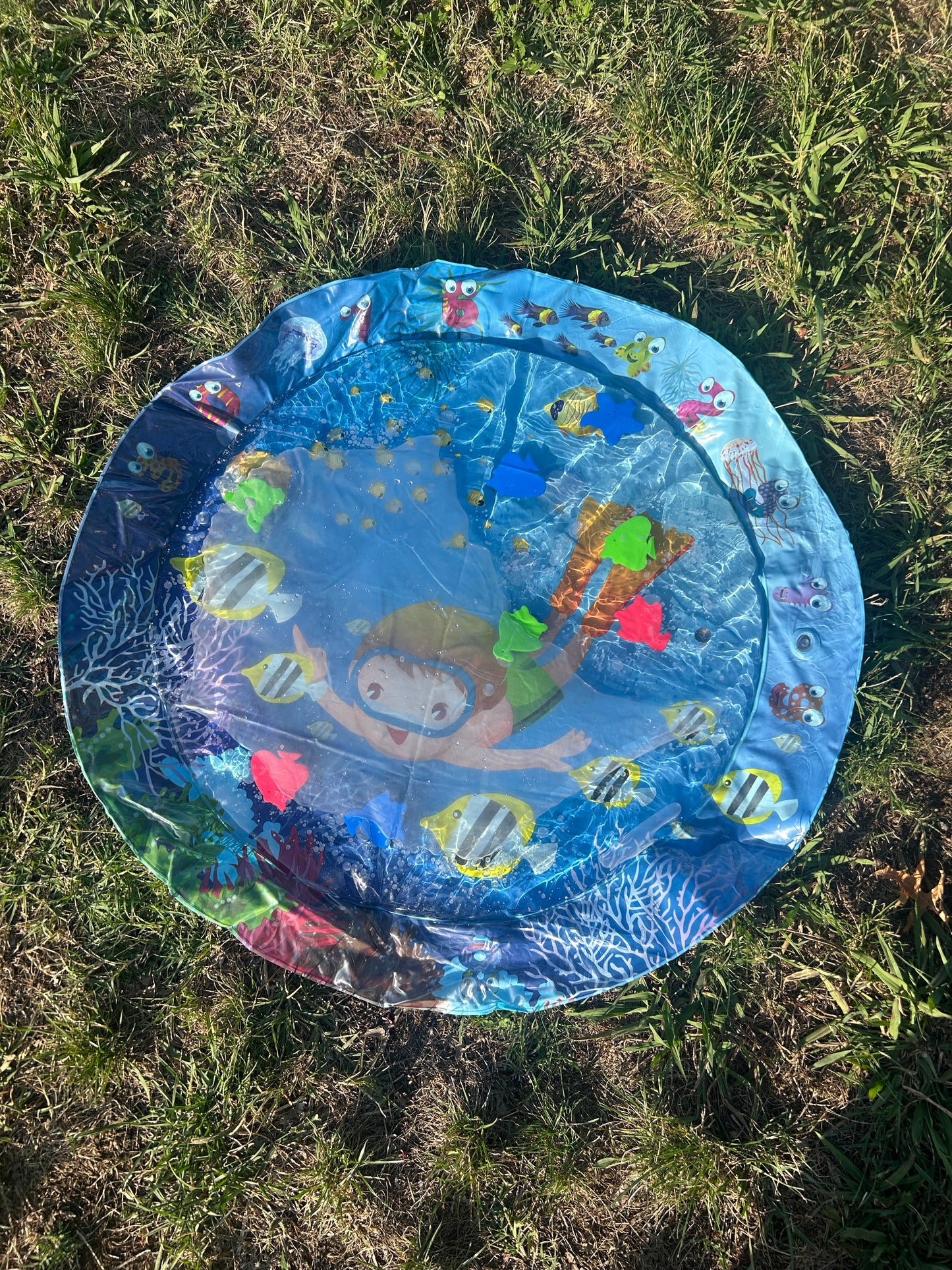 Inflatable water play mat