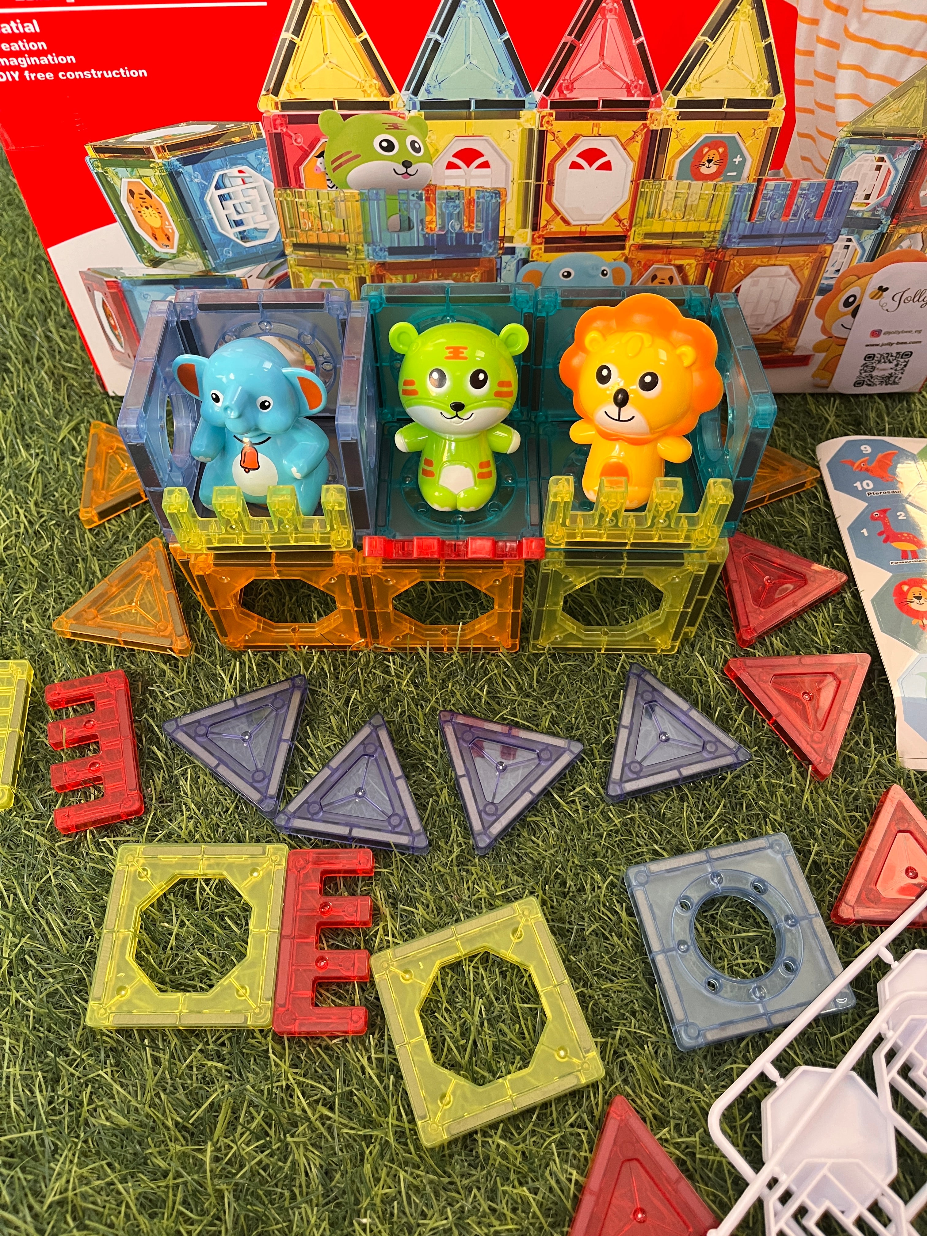 Magnetic Animal Worlds