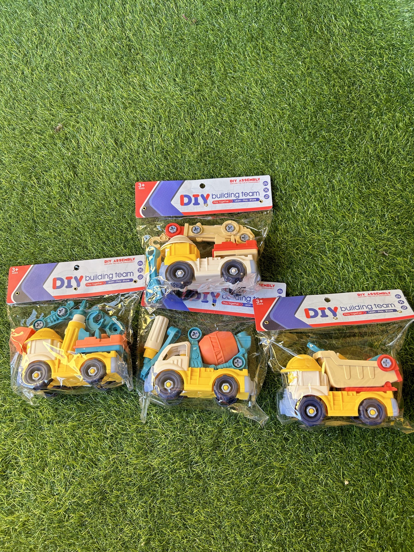 Meccano Construction Vehicles Assembly